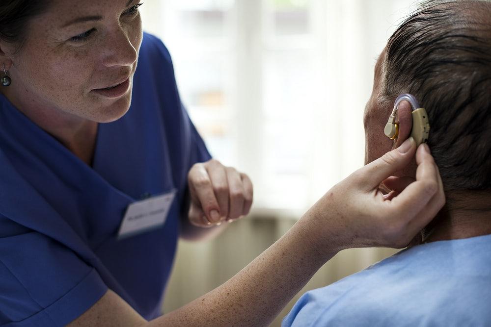 Otosclerosis and Hearing Loss: Risk Factors, Symptoms and more