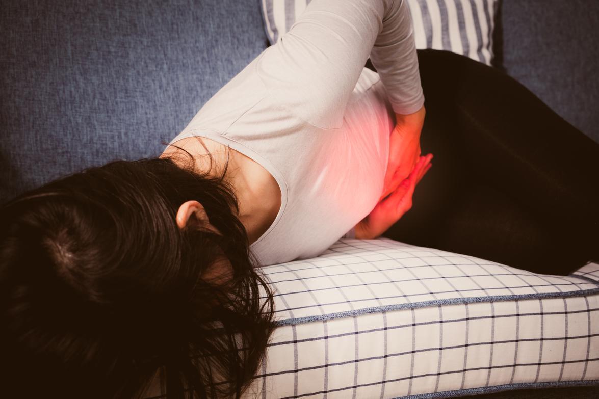 What are the symptoms of a bladder infection?