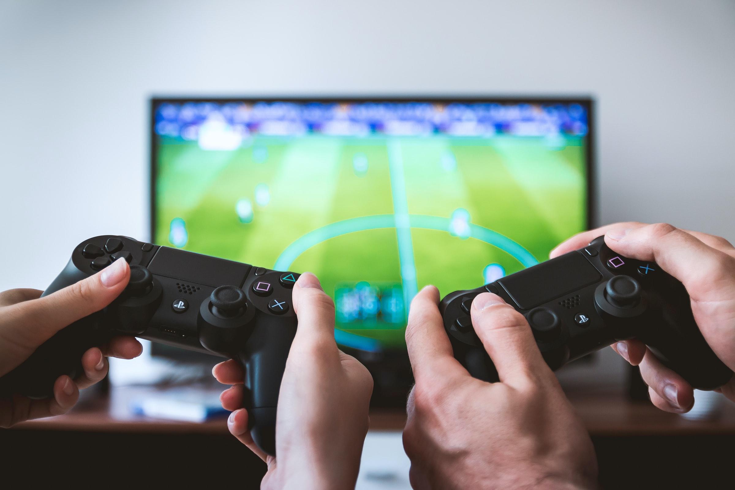 Optimizing Cancer Treatment Using Game Theory